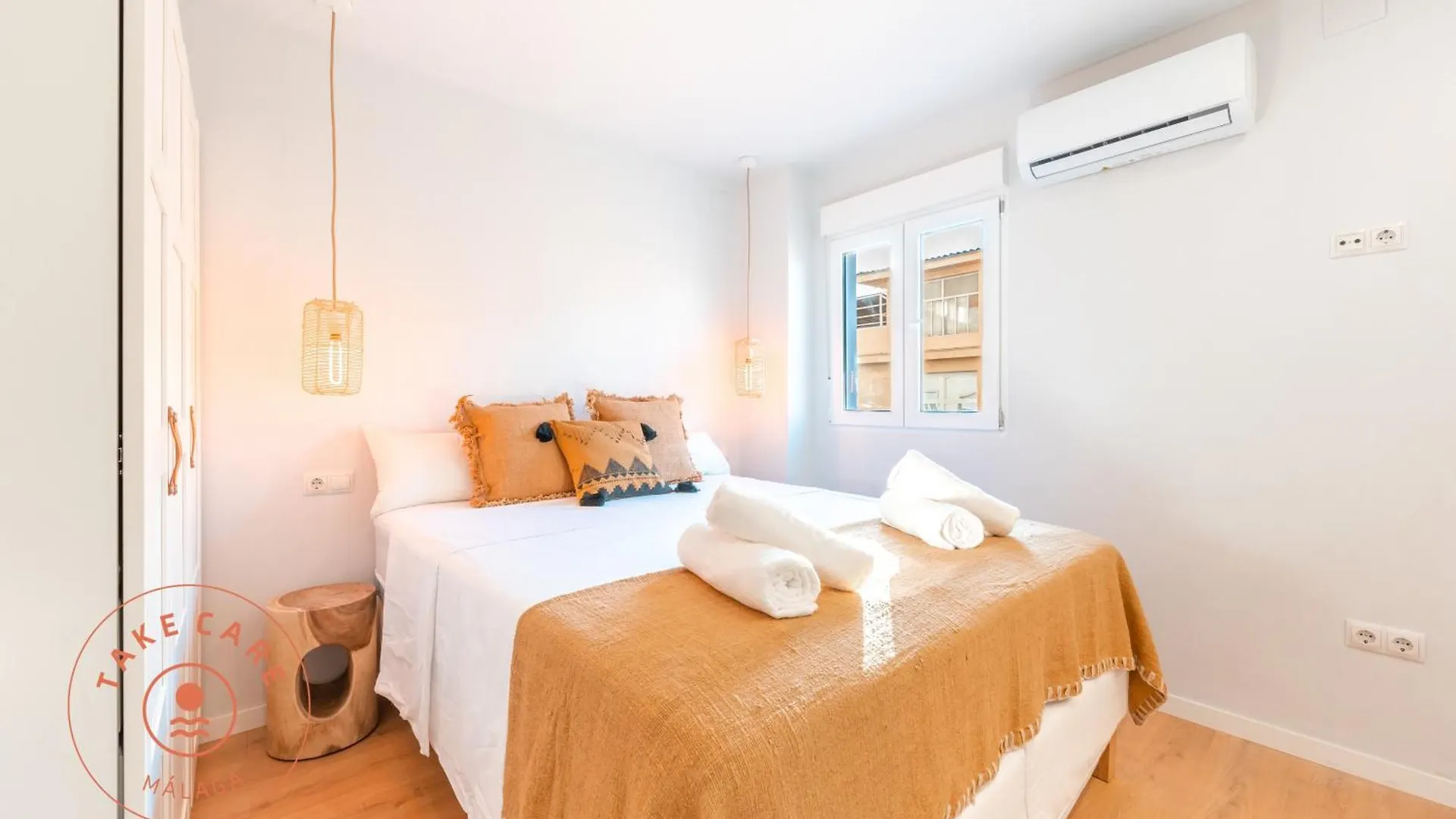 Spacious Apartment In Malaga - Tcm